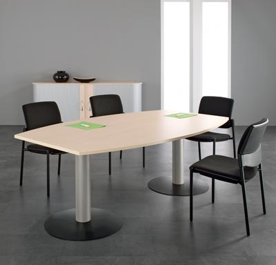 Konferenztisch, BxTxH 2400x1200x720 mm, Plattenfarbe buche, Säule silber, Tellerfuß anthrazit