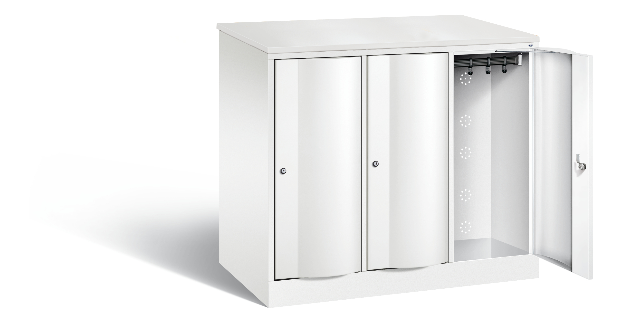  C+P XL-Schließfachschrank Resisto, H1077xB1148xT640mm, 9016/9016