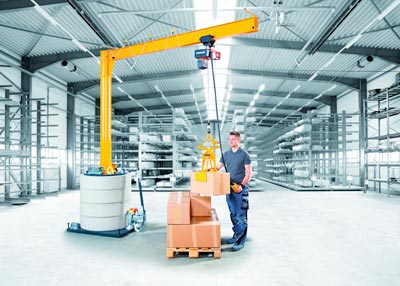 Mobiler Säulenschwenkkran, mit Elektrokettenzug, Traglast 250 kg, Ausladung 5000 mm, Bauhöhe 2790 mm, inkl. Füllgewicht