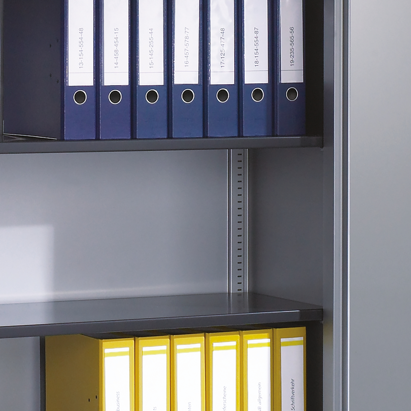 C+P Büroregal  Asisto, H1310xB1200xT435mm, 9016